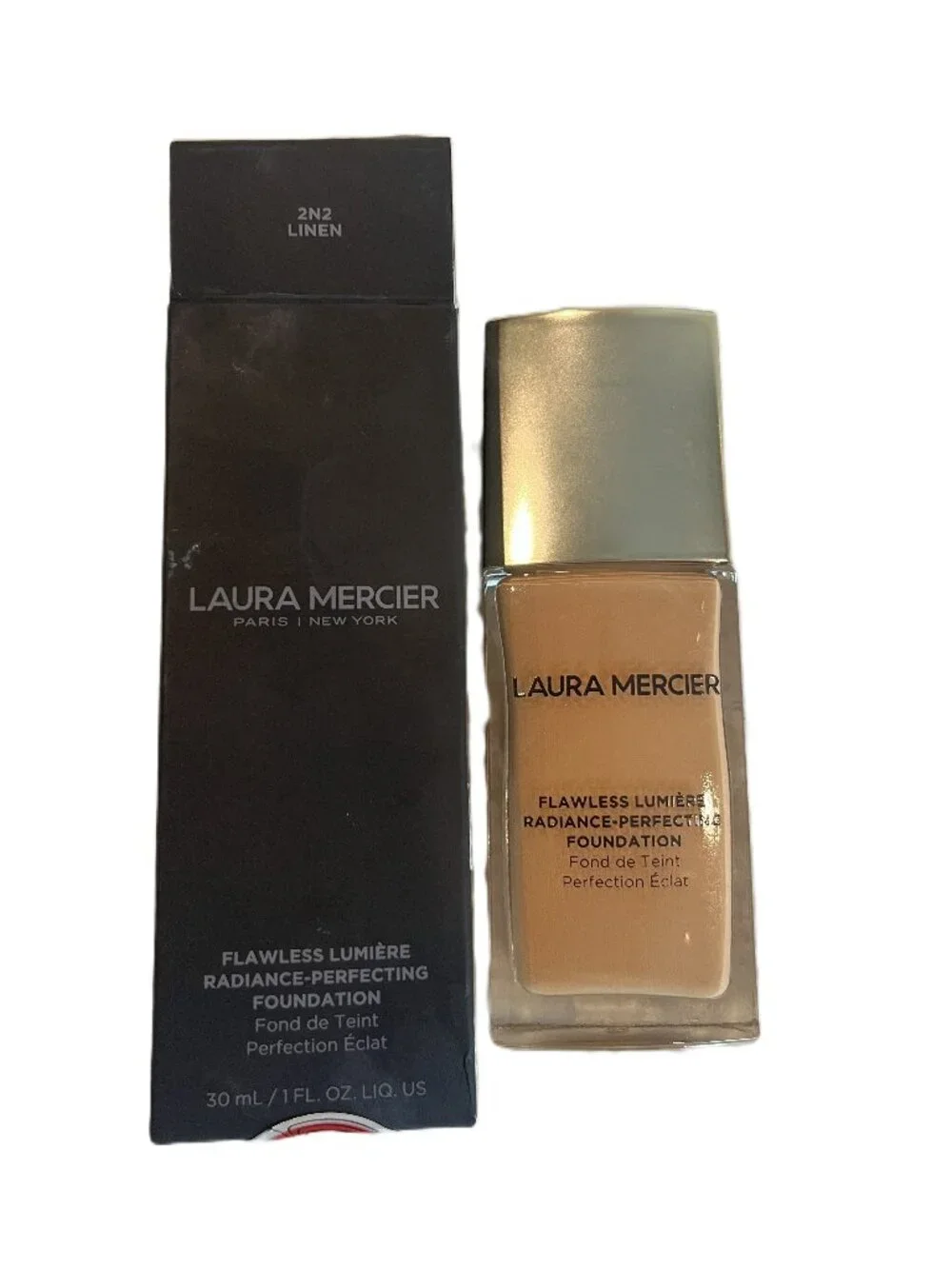 Laura Mercier Flawless Lumiere Radiance-Perfecting Foundation